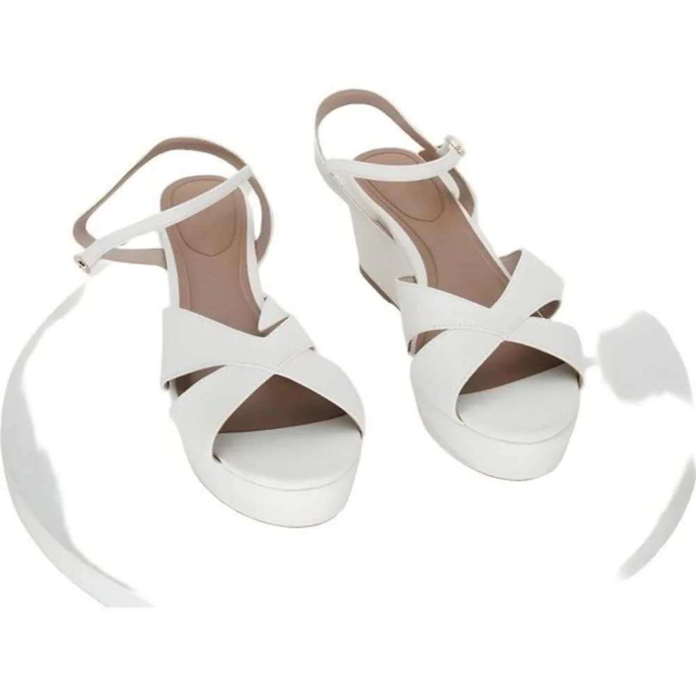 Giani Bernini Jayleen White Linen Platform Wedge Sandals Womens Sz 7.5M NEW - Picture 5 of 12